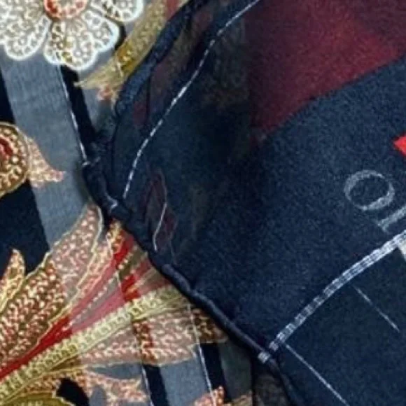 Valentino scarf - Picture 5 of 7